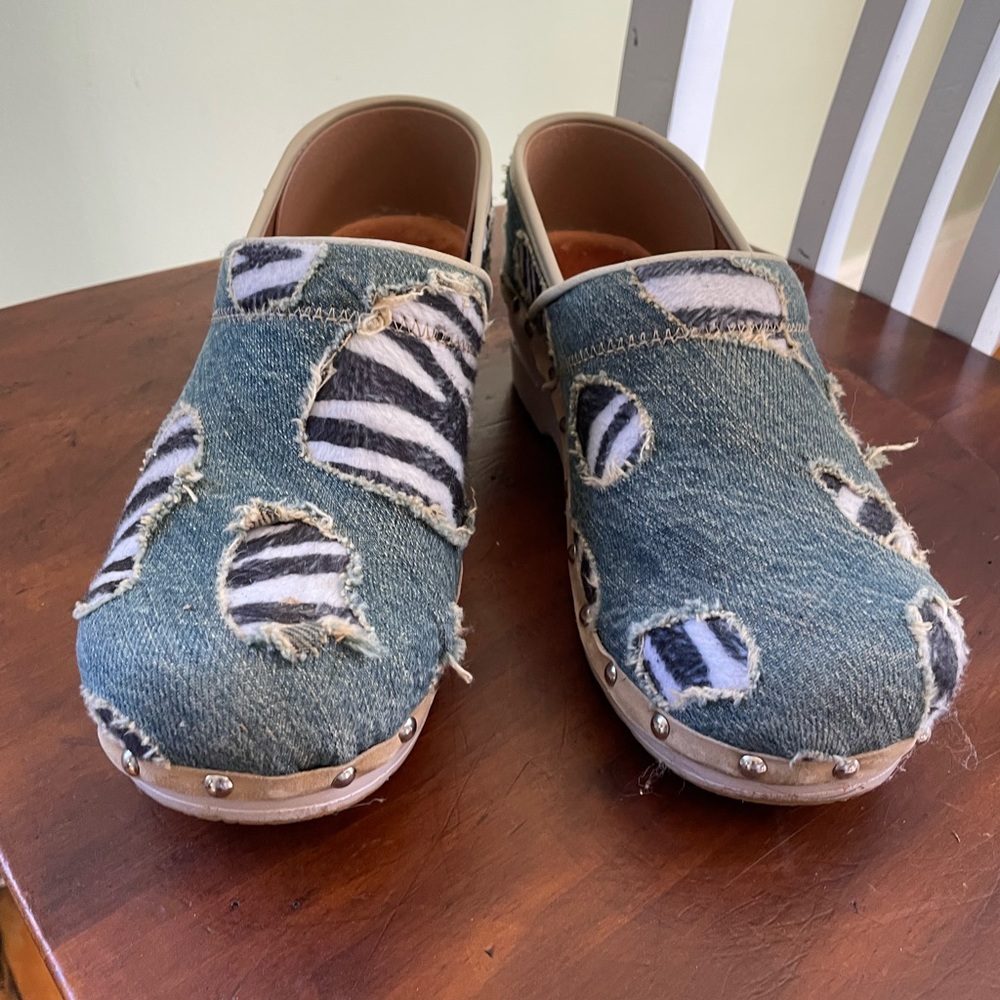 Danskos Clogs
